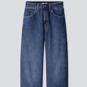 Uniqlo U Fit Wide Leg Jeans in Blue/sz 24 (waist)